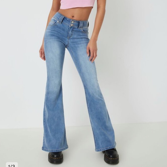 Low rise flare jean - Picture 2 of 5